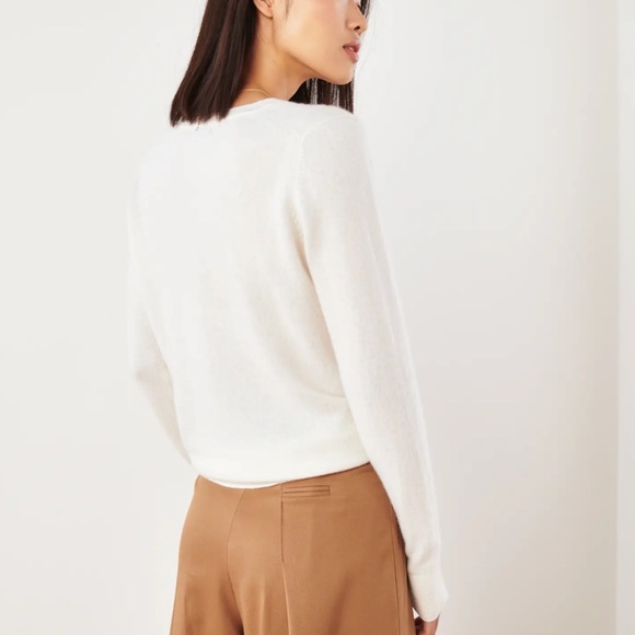 Quince Mongolian Cashmere V-Neck Sweater Pullover in Ivory Size XS - Picture 2 of 7